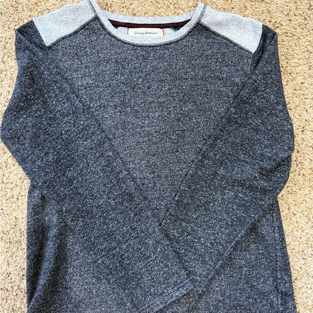 Tommy Bahama Men’s Gray Lightweight Crewneck Sweater